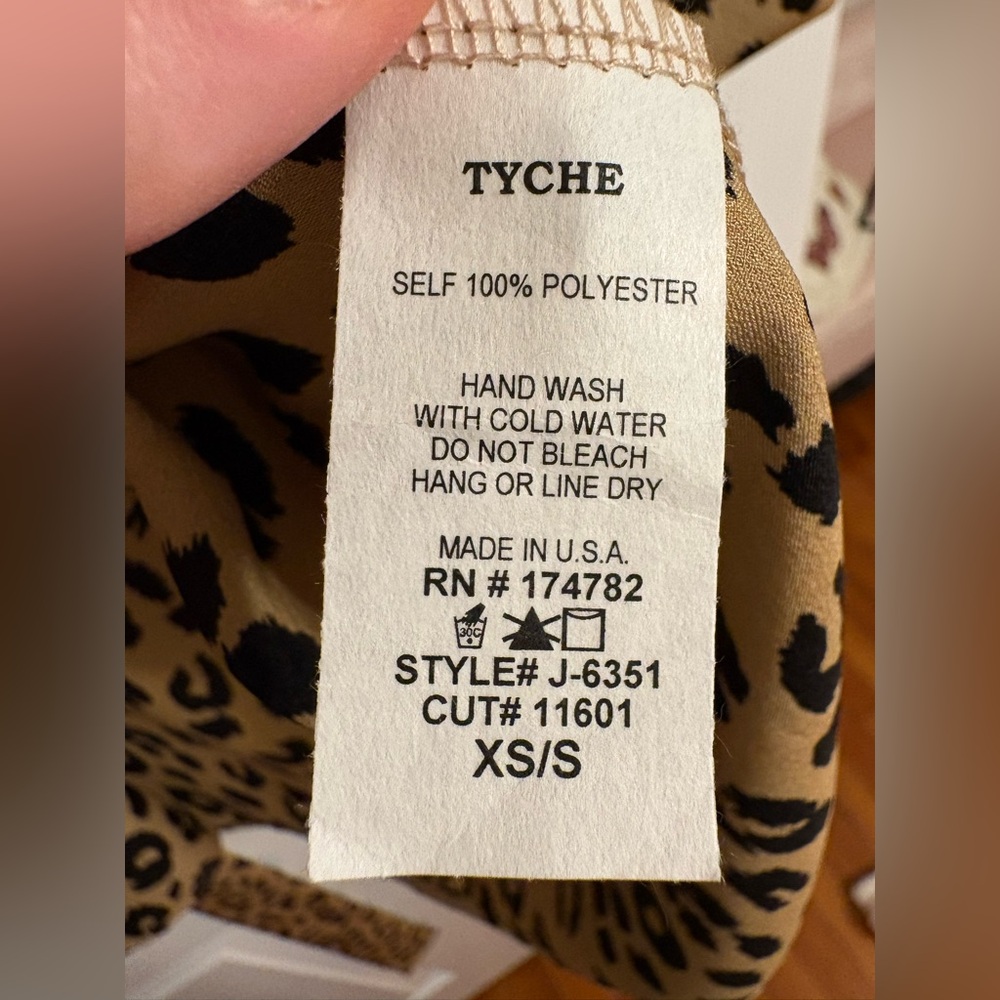 Tyche Leopard Print Robe - never worn - Picture 5 of 5